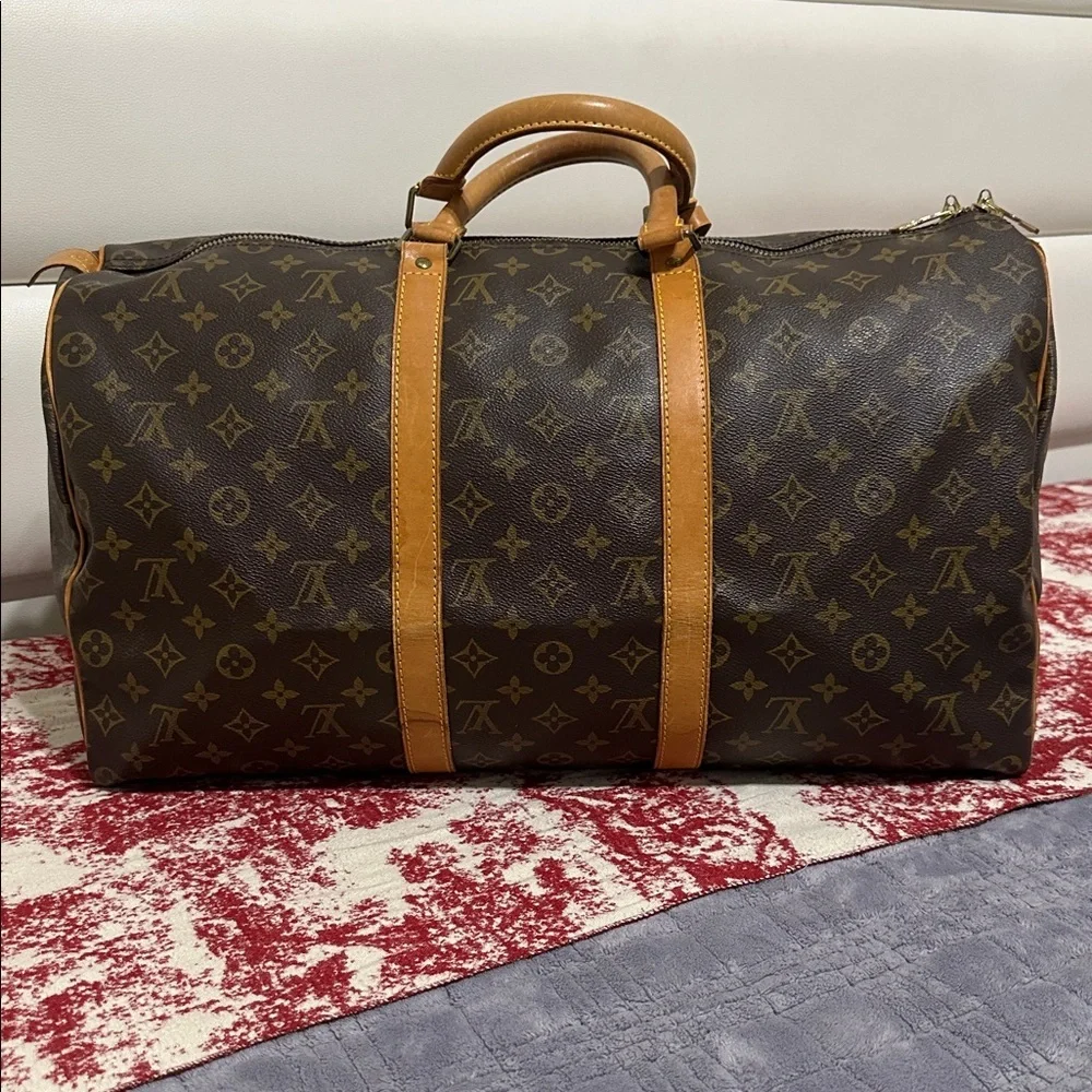 Louis Vuitton Monogram Keepall 50 - Picture 2 of 15
